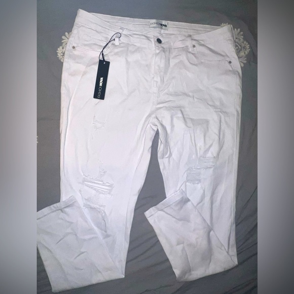 Fashion nova white jeans - Picture 1 of 2